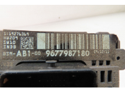 PLATINE FUSIBLE AV