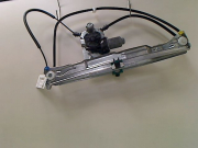MECANISME+MOTEUR LEVE-GLACE AVD