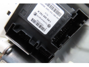 MECANISME+MOTEUR LEVE-GLACE AVG