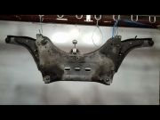 BERCEAU MOTEUR AV