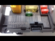 PLATINE FUSIBLE AV