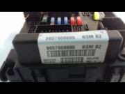 PLATINE FUSIBLE AV