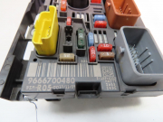PLATINE FUSIBLE AV