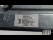 MECANISME+MOTEUR LEVE-GLACE ARG